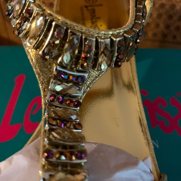 Lena Luisa Molly 12 Gold T Strap Sandals - Picture 14 of 16